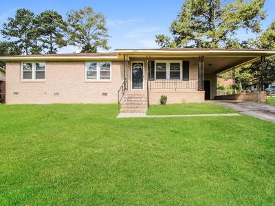1657 Bywood Dr