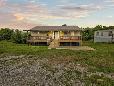753 E Highway 60