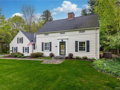 4379 Freeman Rd