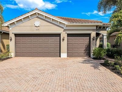 3224 Pacific DR