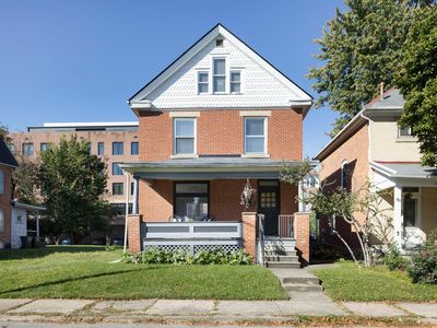 943 Mount Pleasant Ave
