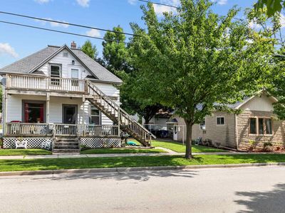 318 W Brewster St