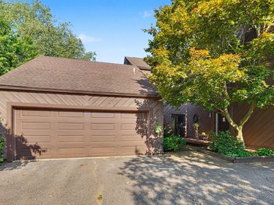 271 Fairway Ct Unit B