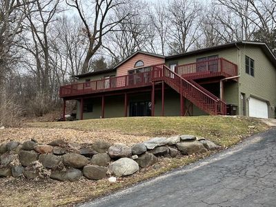 710 West Blackhawk DRIVE