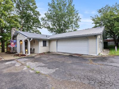 708 Bryants Camp Rd