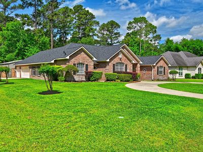 803 Weeping Willow Way