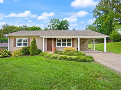 306 Green Acres Dr