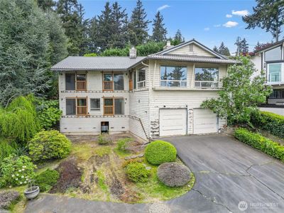 11150 Champagne Point Road NE