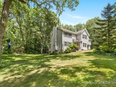 4669 Woodvalley Ct NE