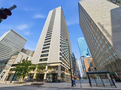 535 N Michigan Ave APT 2305