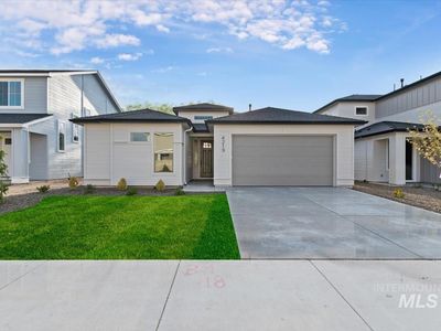 3411 Helios St