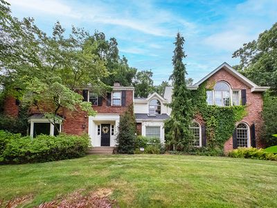 2168 Truxton Dr