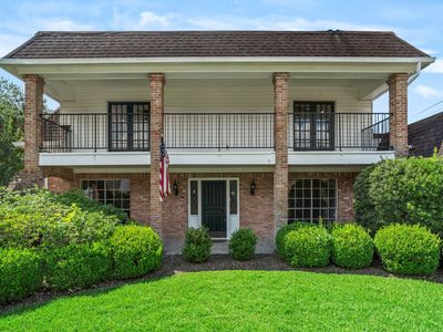 3802 Pecan Valley Dr