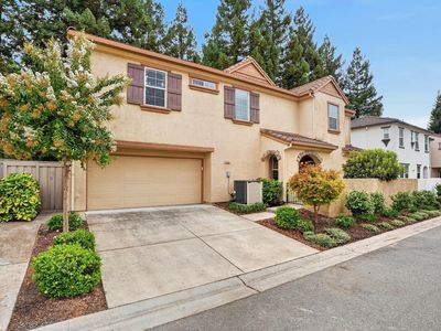 8004 Linda Isle Ln