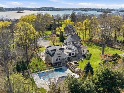 5 Seal Cove Ln