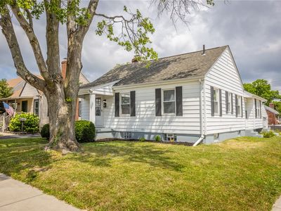 357 Rockhill Ave