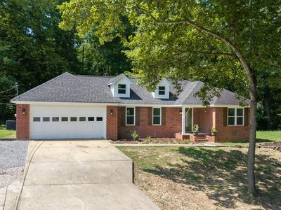 412 Cherokee Hills Ave