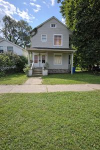 98 Van Buren St E #9