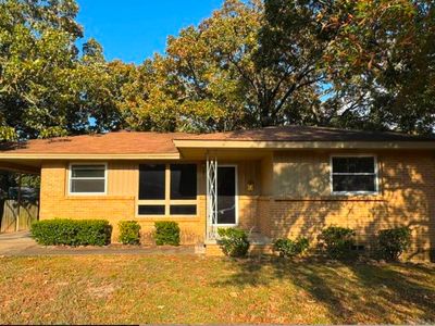 4002 W Berkley Dr