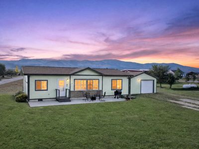 13 Desert Dr