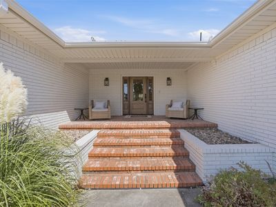 1704 Redbud Ct