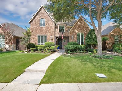 4032 Navarro Way