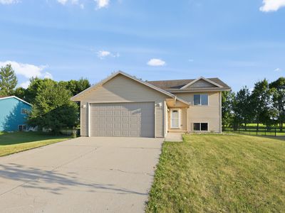 120 Twin Oaks Ln