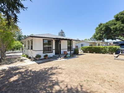 Property at 208 W Oak View Ave, Oak View, CA