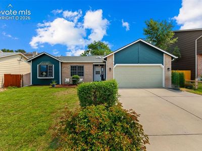 858 Hubbell Dr