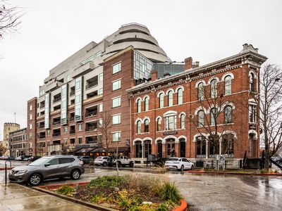 333 Massachusetts Ave Unit 305