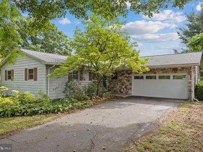 10 Nittany View Cir