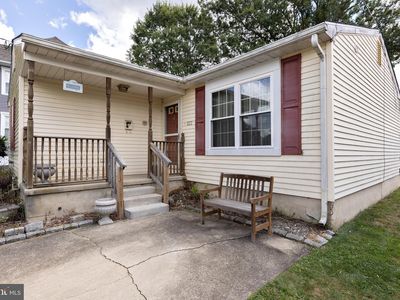 322 W Washington Ave