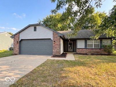 3323 Lauren Dr