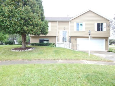 902 Garden Cir