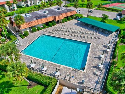 4372 27th CT SW #109