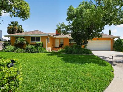 2229 S Peninsula Dr