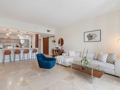 2650 SW 37th Ave APT 406