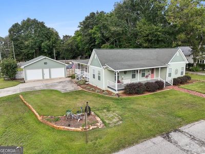 52 Ridge St