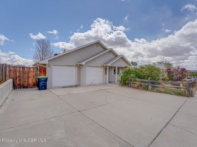 824 N Cholla St