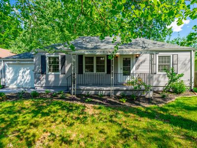 716 Astor Ln