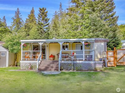 3276 East Harbor Road