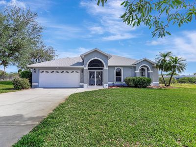 2704 SE Eagle Drive