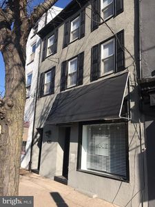 4203 Main St