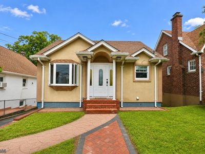 146 Liberty Ave