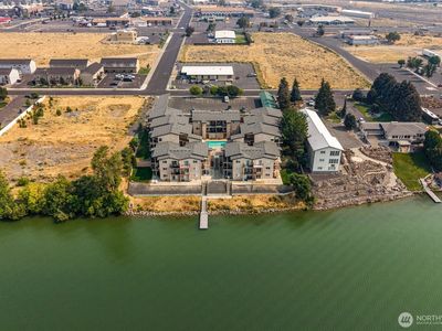 2900 W Marina Drive #202