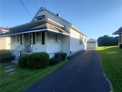 Property at 2056 Oak Dr, Ford City, PA
