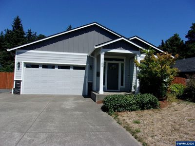 1105 Hardcastle Ave