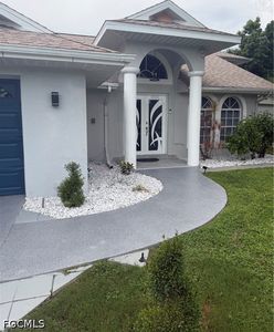 401 Hibiscus Ave