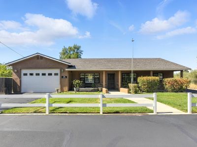 799 Lucas Rd