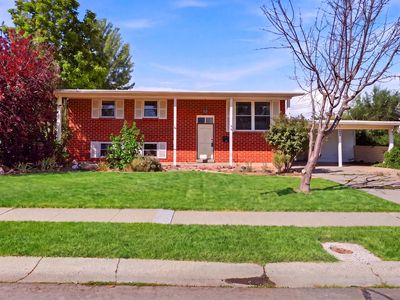 1946 W Condie Dr S